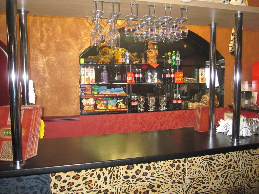 Jaguar Hotel Complex Kharkov Ngoại thất bức ảnh